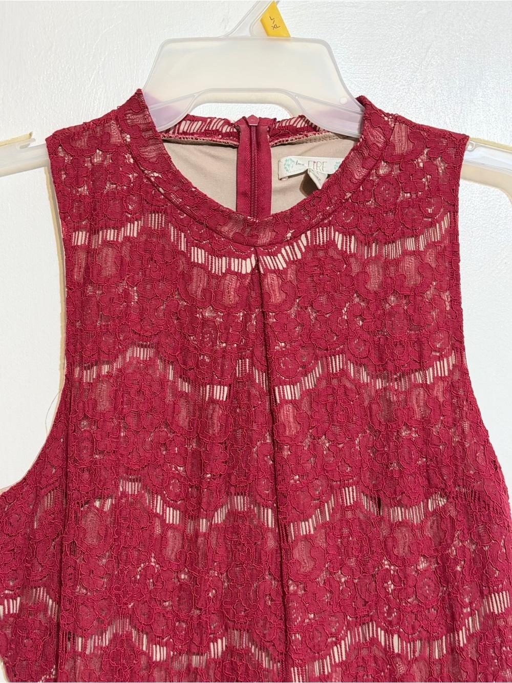 Burgundy Lace Fit & Flare Dress Sleeveless Cocktail Wedding Guest Women’s large - Picture 3 of 8